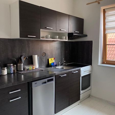 Apartman Simon Cheb Bagian luar foto